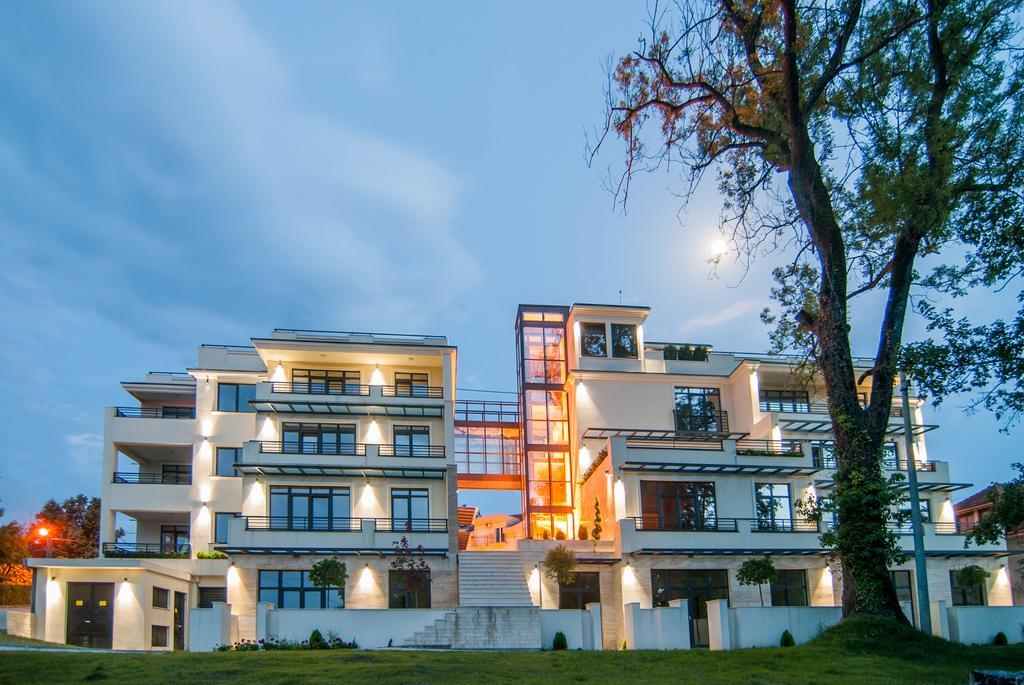 Vila Opera Vrnjačka Banja Kültér fotó